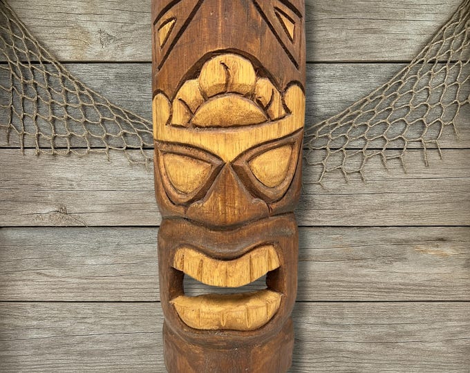 Chieftain Tiki Mask Wall Decor Hand Carved Wood Tribal Wall Art Natural Polynesian Wall Plaque Jungle Island Beach House Decor