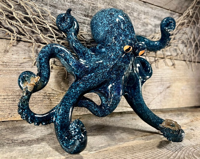 Polyresin Blue Octopus Tabletop Figure and Wall Hook with Metal Eyelet Hanger