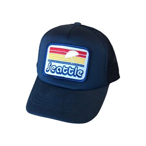 “Seattle Sunset” Baby und Kleinkind Trucker Mütze