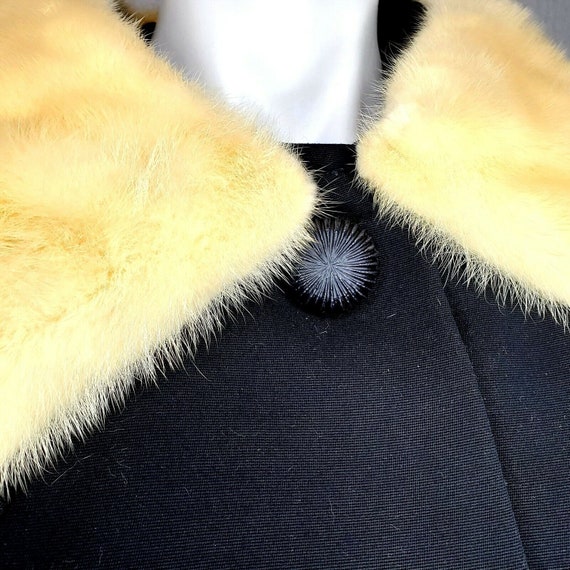 Vtg Neiman Marcus Wool Coat Mink Trim Swing Jacke… - image 7