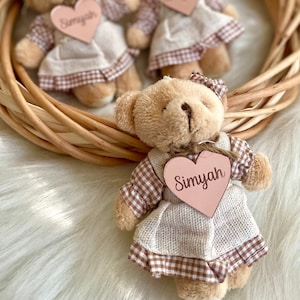 Doccia per bambina con orsacchiotto in oro rosa, festa con orsacchiotti, regali personalizzati, portachiavi orsacchiotto, possiamo aspettare con pazienza, bomboniere per feste di compleanno