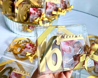 Custom Gold Sweet 16 Photo Magnets, Mis Quince 15 Gift, Sweet 16 Birthday Favors, Sweet 16 Frames, Birthday Party Gift, Quinceañera Gift