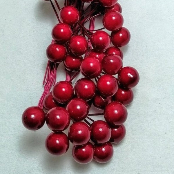 Red Holly Berry Stem 100 pcs, Wreath Supply, Christmas Ornament, Artificial Berry, DIY Christmas Decor, Faux Red Berry, Christmas Tree Decor