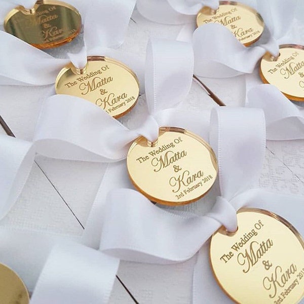 Gouden acryl spiegel tag, bruiloft naamplaatje, dank u label, bewaar de datum tag, Valentijnsdag tag, receptie token, luxe tag, cake charme