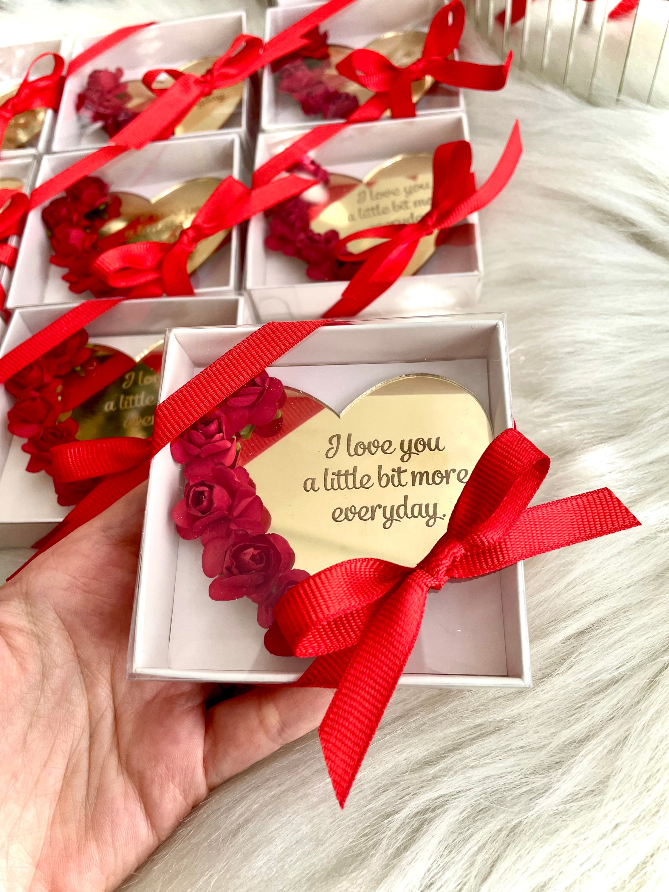 Heart Shape Wedding Acrylic Mirror Favors, Save the Date Magnet, Wedding Guest Gift, Valentines Day Gift, Personalized Gift, Wedding Gifts