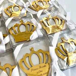 Custom Crown Birthday Magnet, Gold Royal Birthday Party Gifts, Quinceañera, Personalized Gifts, First Birthday Party Favors, Mis Quince Años