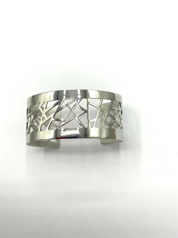 Gorgeous collectible silver tone cuff bracelet by… - image 4