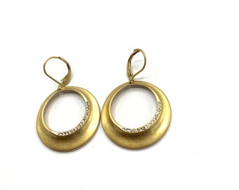 Gorgeous collectible round gold tone with rhinestone earrings by Premier Designs,  unsigned.