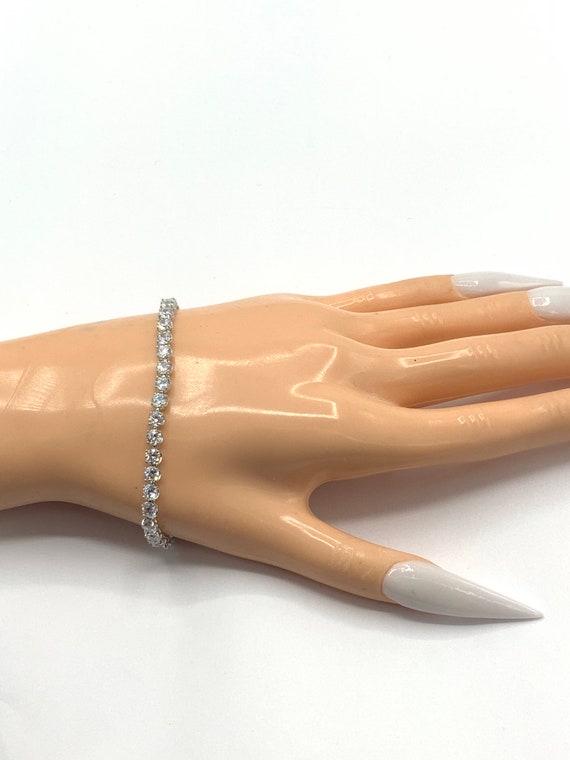 Gorgeous collectible delicate zirconia bracelet b… - image 8