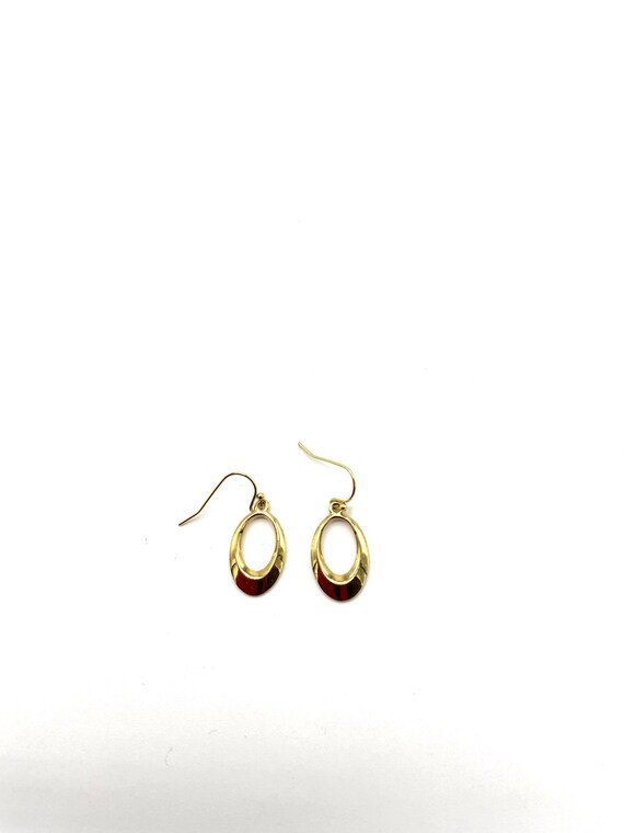 Gorgeous collectible gold tone oval earring by Li… - image 8