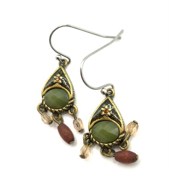 Gorgeous collectible brass and green tone earring… - image 1