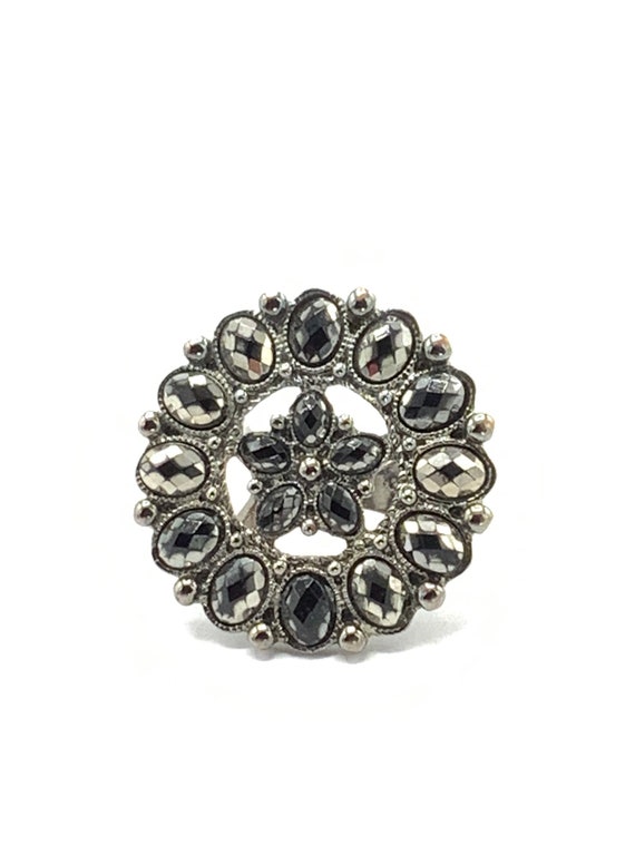Gorgeous collectible and vintage multi rhinestone… - image 9