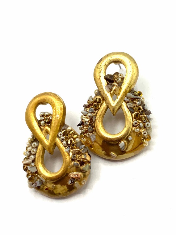 Gorgeous collectible gold tone  sign earring by C… - image 5