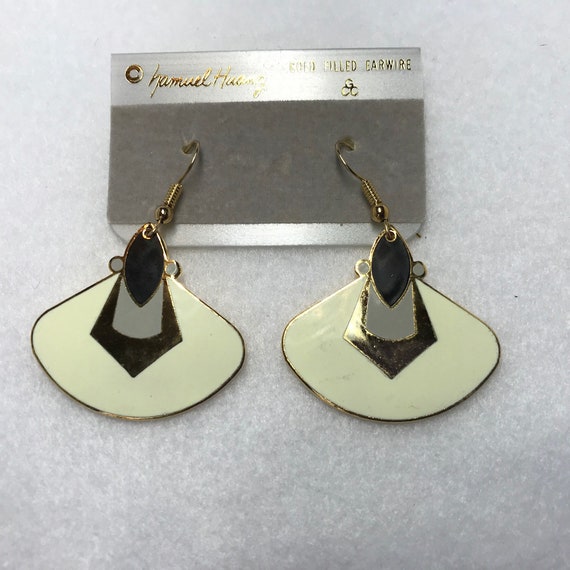 Vintage Samuel Huang earring, gold filled , signed, hoop