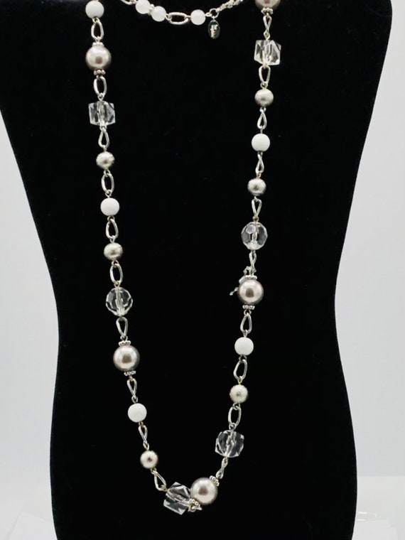 Gorgeous silver and white beads and silver tone c… - image 2