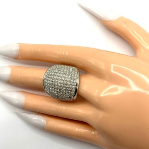 Gorgeous collectible multi rhinestone and silver tone ring by Lia Sophia.