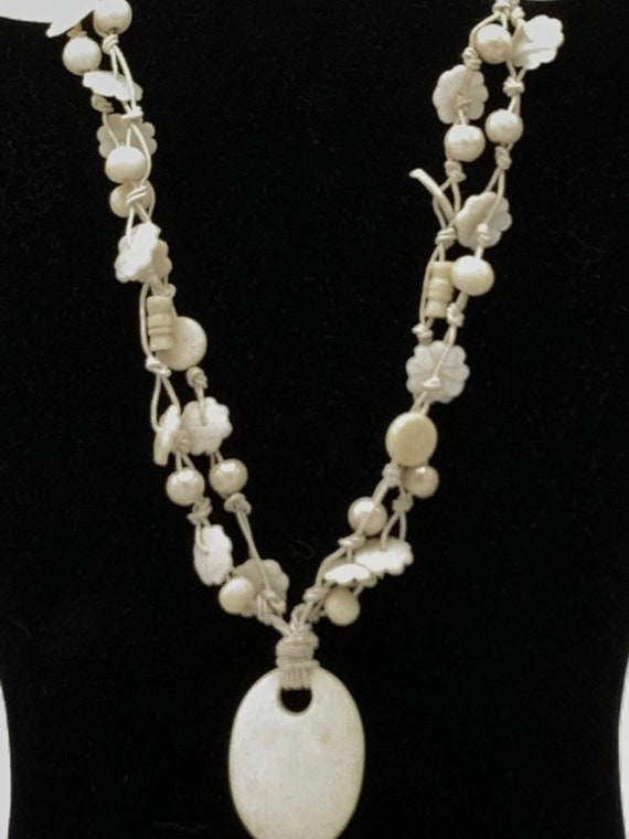 White tone with mother pearl necklace by Vj. Beads - image 6