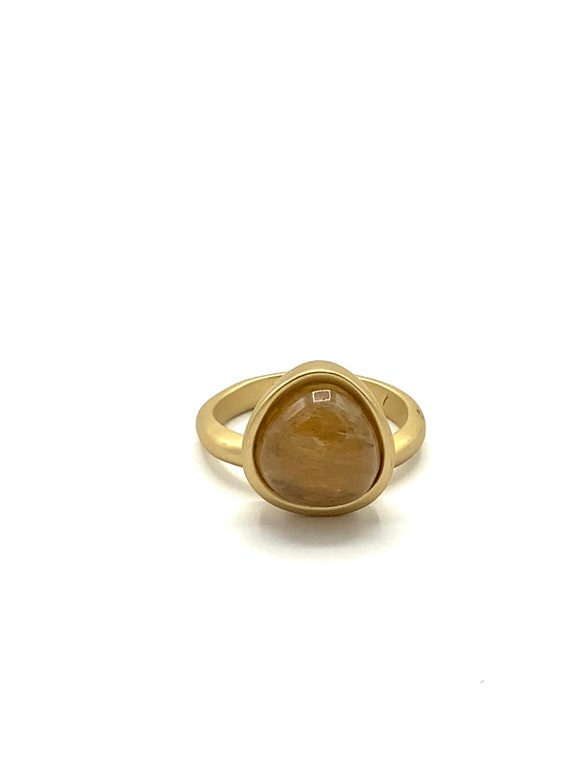 Gorgeous gold and yellow tone ring by Kiam Family… - image 8