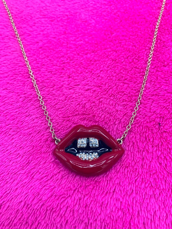 Red Lip necklace  with crystal - image 4