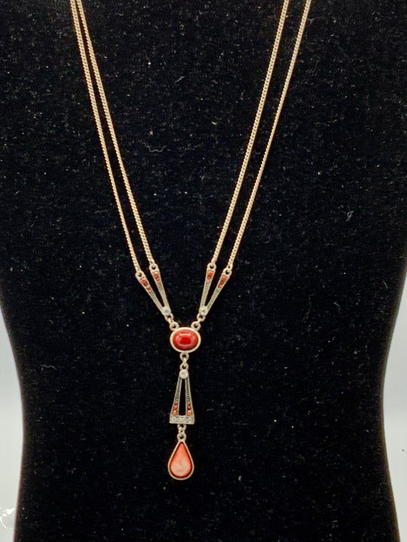 Gorgeous vintage nickel and red tone necklace by … - image 10