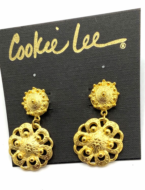 Gorgeous Collectible Gold Tone Round Earrings by Cookie Lee
