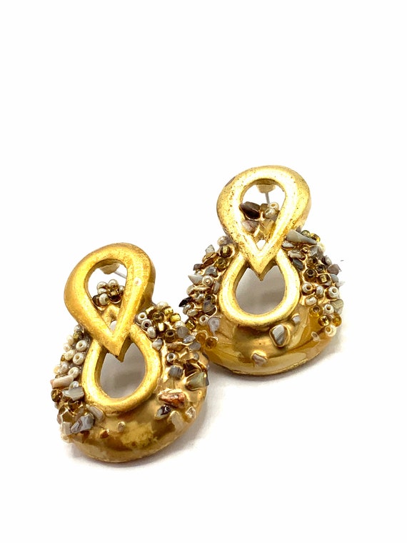 Gorgeous collectible gold tone  sign earring by C… - image 3