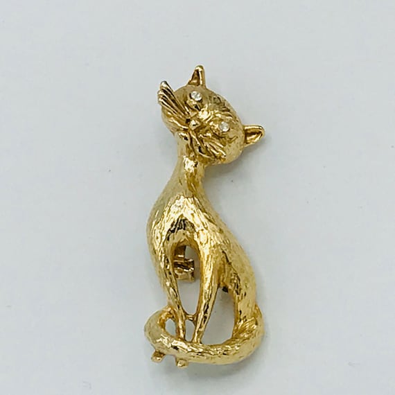 Gold cat best sale brooch
