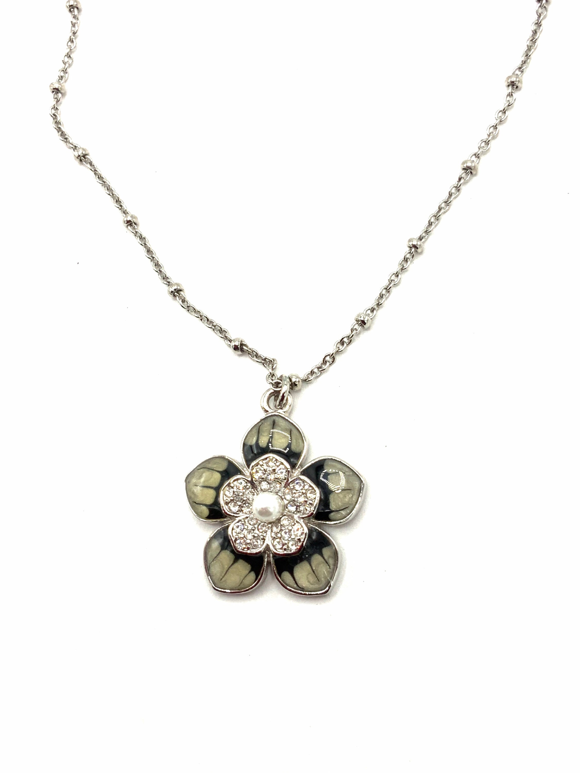Adjustable Necklace Lia Sophia Flower Necklace Beautiful Sterling 