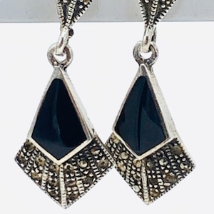 Marcasite And ONYX  Earrings. Sterling Silver Signed