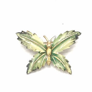 Vintage green butterfly brooch enamel green tone.