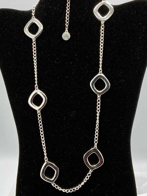 Gorgeous collectible silver tone necklace  by Liz… - image 1