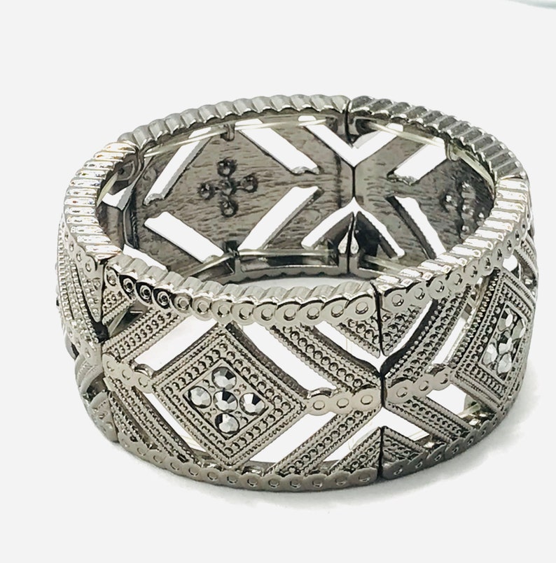 Vintage silver tone with Marcasite stone bracelet, stretch. image 6