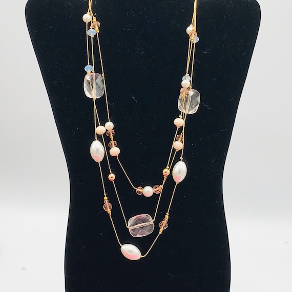 Multiple chains with pearls and crystals beads. - image 1