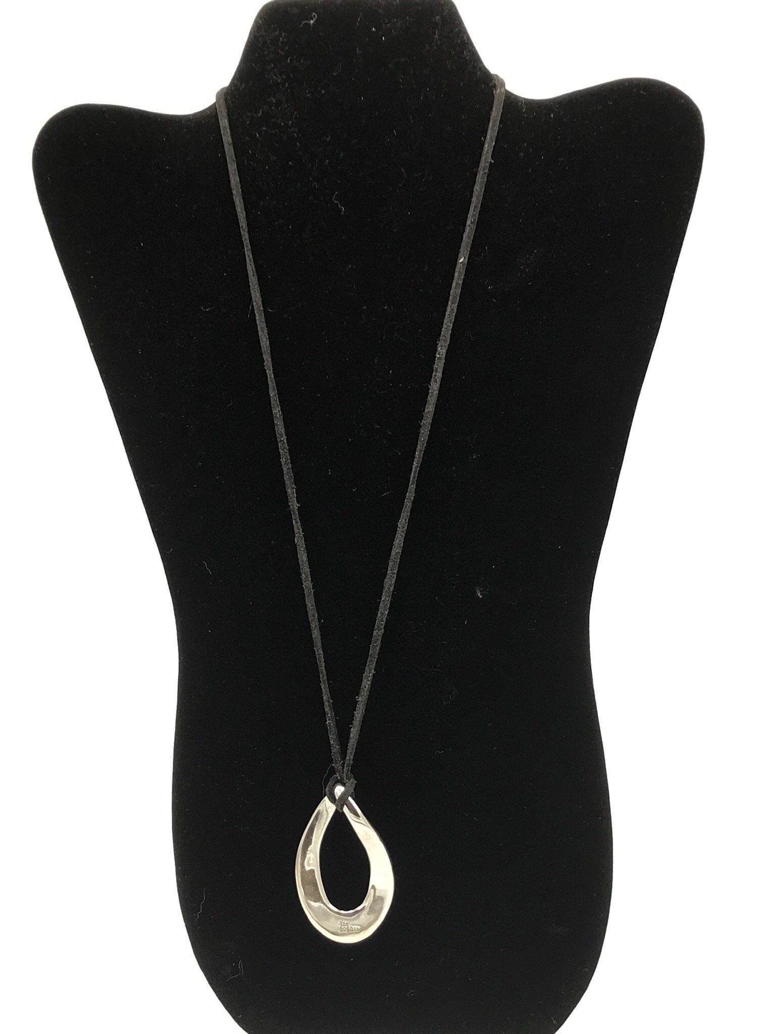 Lia Sophia With Silver Pendant Teardrop 