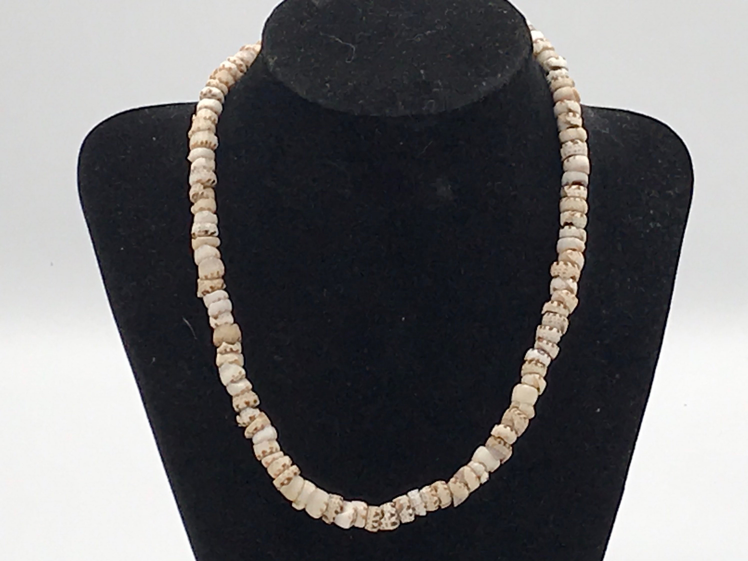 White Puka Shell Necklace – Stelliott Design Company