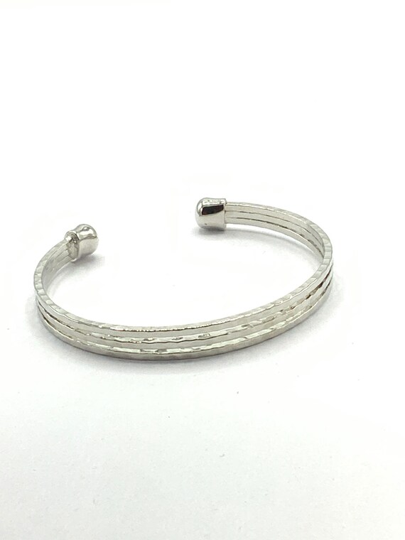 Gorgeous collectible silver tone cuff bracelet by… - image 7