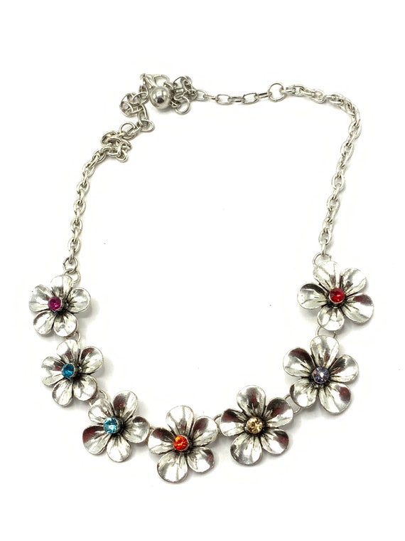 Gorgeous silver tone necklace with roses and rhin… - image 7
