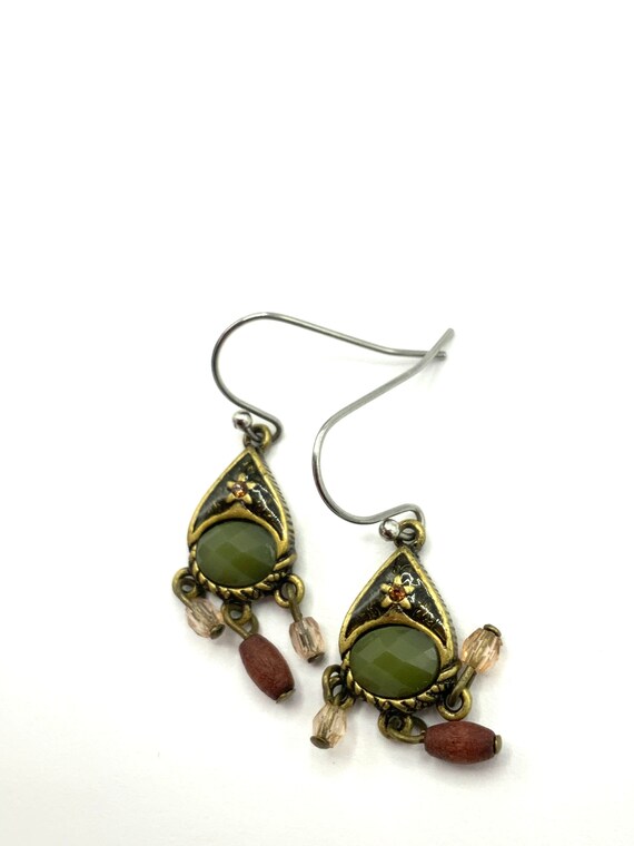 Gorgeous collectible brass and green tone earring… - image 5