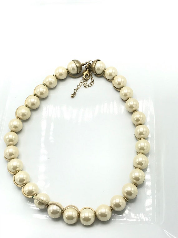 White pearl necklace by Lia Sophia - image 6