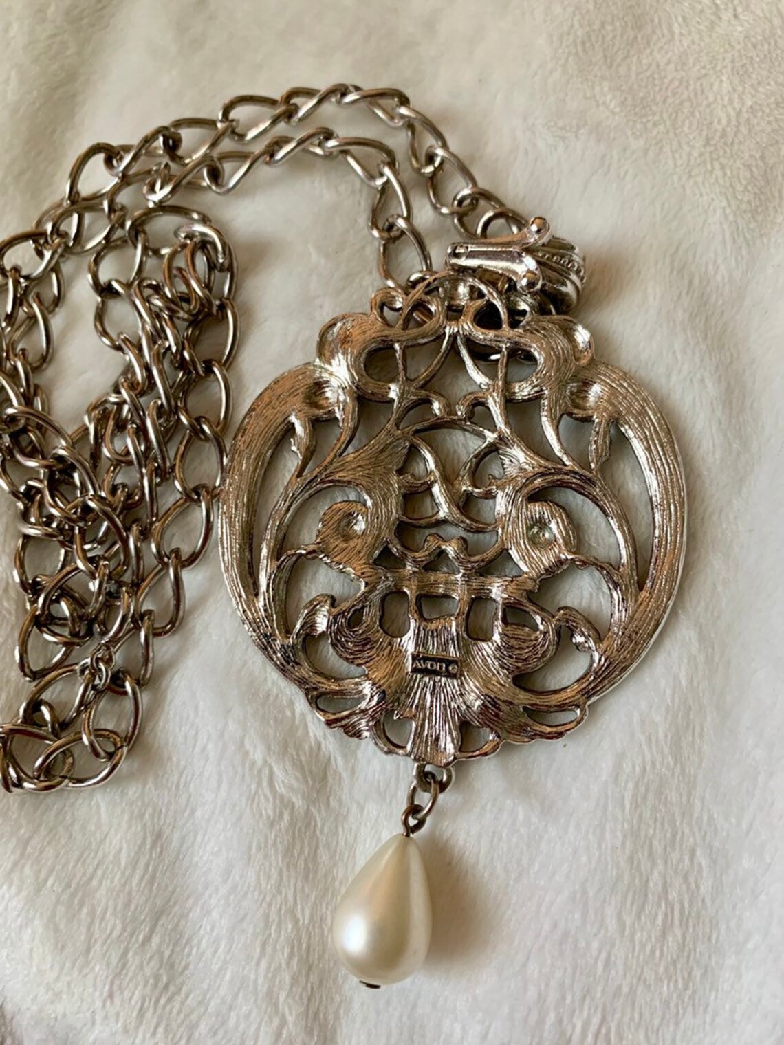 Vintage silver tone necklace with pear By Avon Etsy