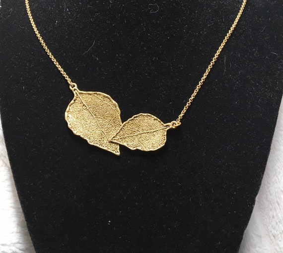 Lia Sophia gold leaves necklace - image 3