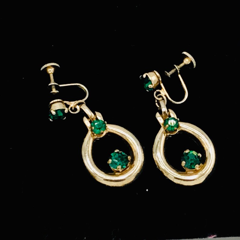 Vintage Barclay earring with green rhinestone screw