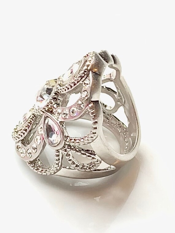 Lia Sophia silver  tone with Rhinestones ring , - image 10