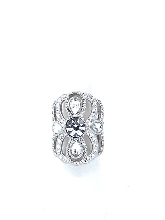 Lia Sophia silver  tone with Rhinestones ring , - image 9