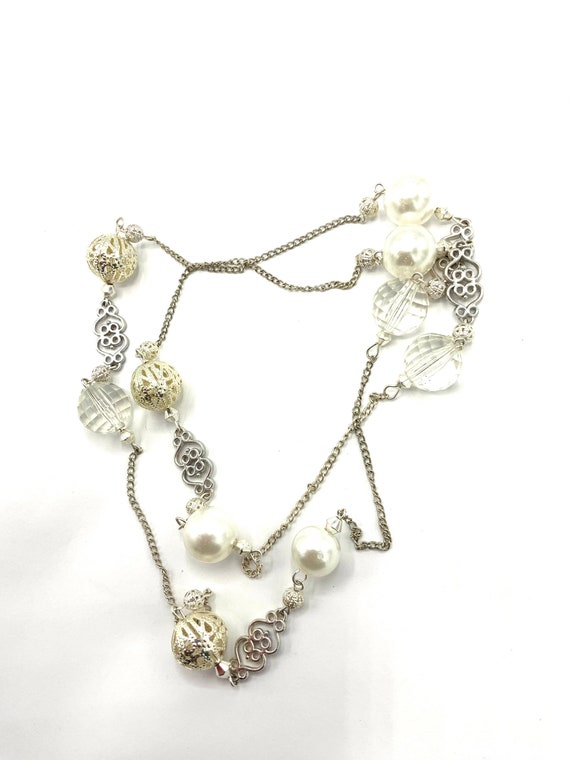 Gorgeous beads necklace, white pearl, clear and si