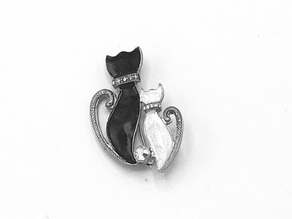 Vintage couple of cats white and black as brooch - image 3