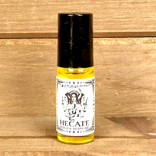 Hecate Roller Perfume, 5mL, Organic Jojoba Oil, Hekate, Cedarwood, Tobacco, Incense, Spells, Rituals, Meditation