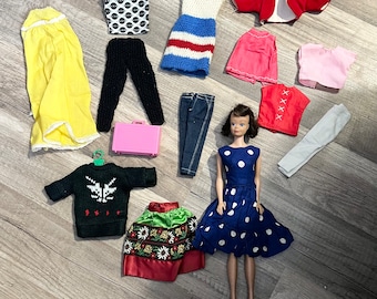Vintage Midge Barbie Doll & Clothing
