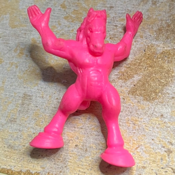 Vintage HTF 1990’s Monster in My Pocket Mini Pink Orobas Shreddies Cereal prize Toy