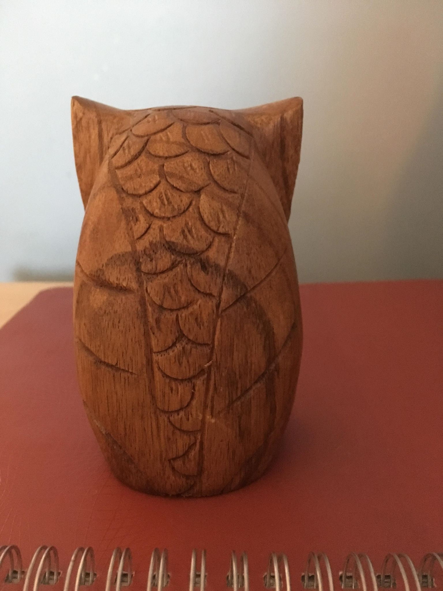 Búho de madera tallado a mano 4.5 alto GUC | Etsy